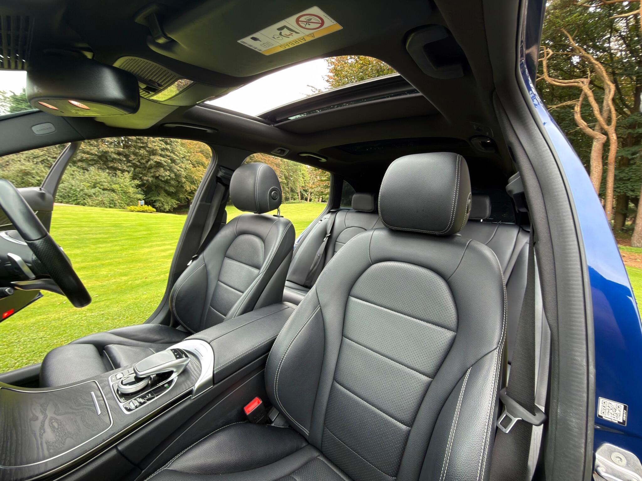 Mercedes-Benz C-Class view 18