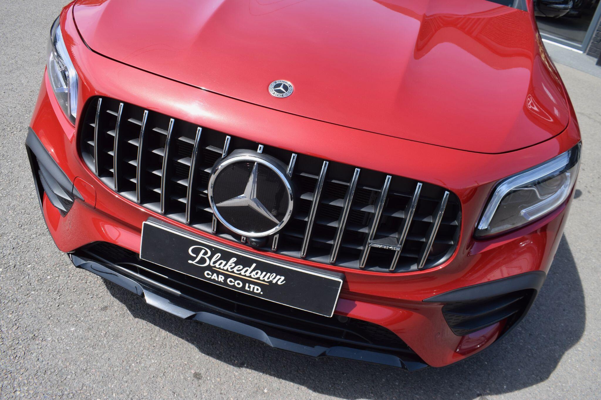 Mercedes-Benz GLB view 51