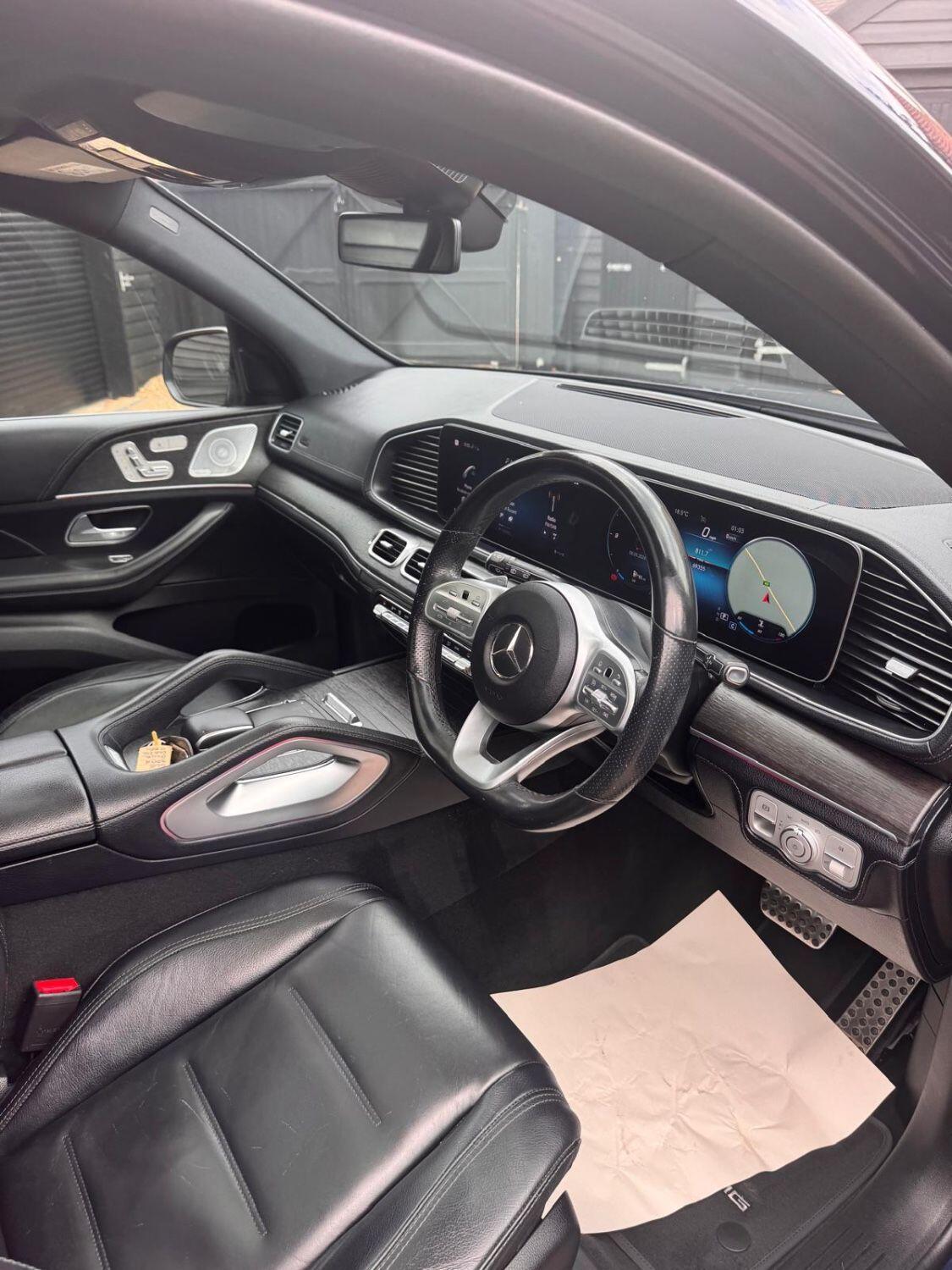 Mercedes-Benz Gle view 12