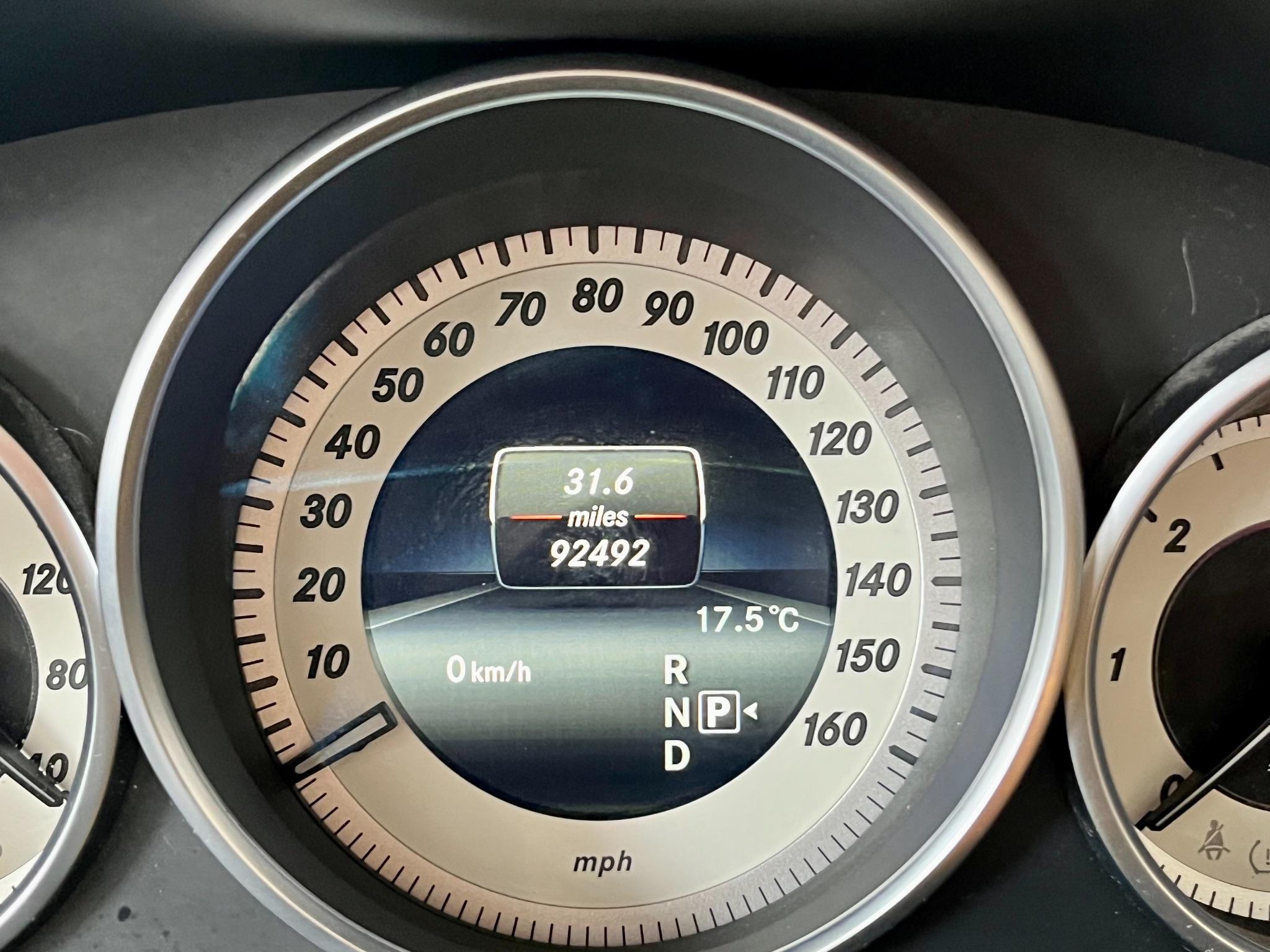 2014 Mercedes-Benz E Class 2.1 E250 CDI AMG Sport Cabriolet G-Tronic+ Euro 5 (s/s) 2dr • 92,492 miles image 39