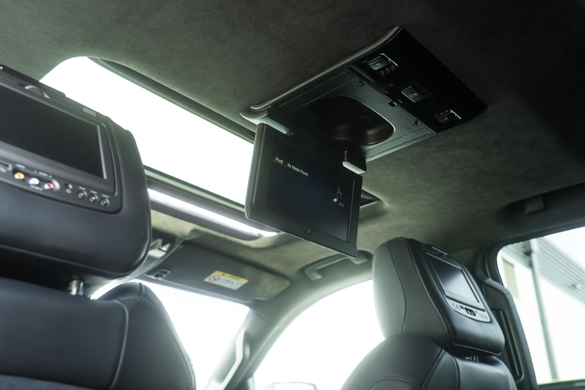 Cadillac Escalade view 43