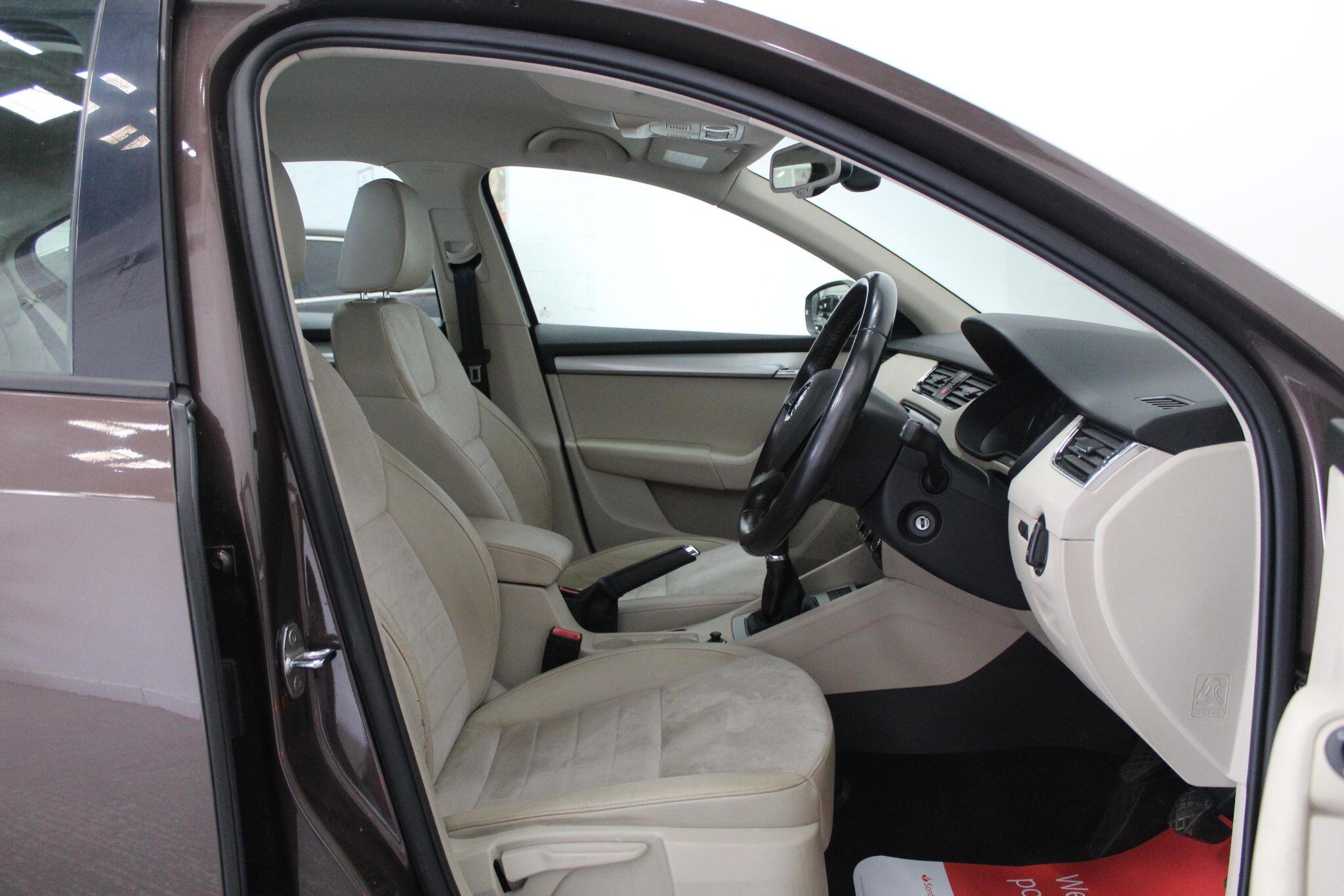 Skoda Octavia view 29