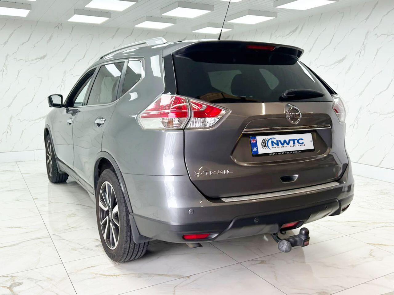 Nissan X-Trail view 10