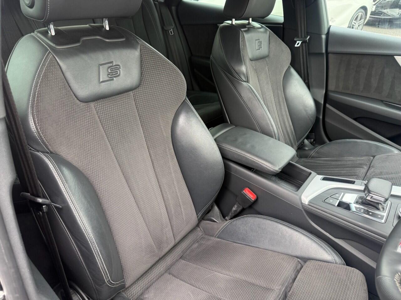 Audi A5 view 13