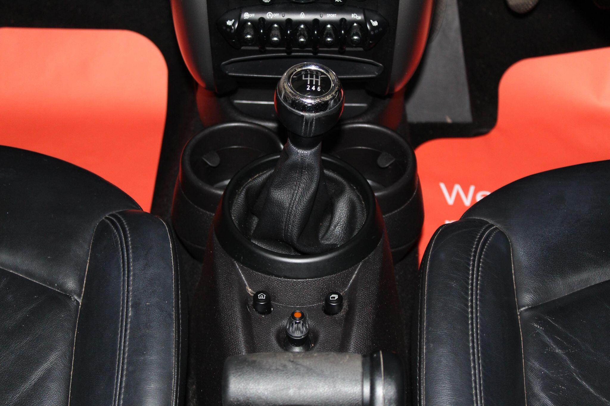Mini Countryman view 42