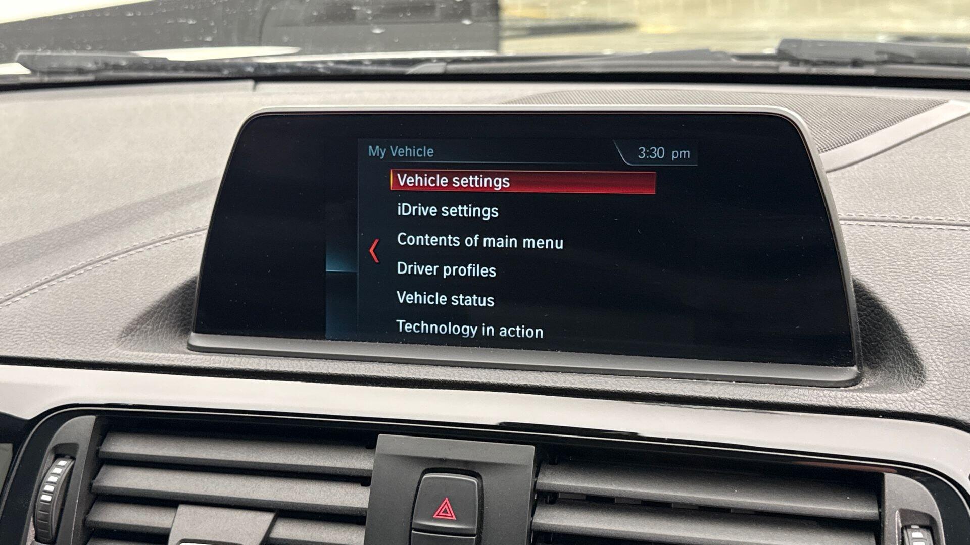BMW 1 Series view 26