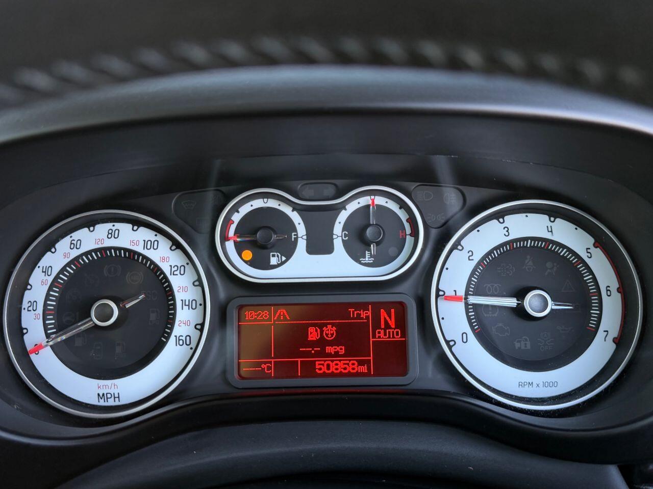 Fiat 500l view 32
