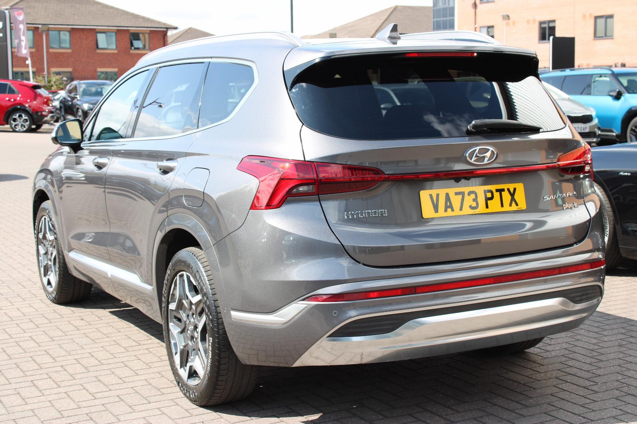 Hyundai Santa Fe view 5