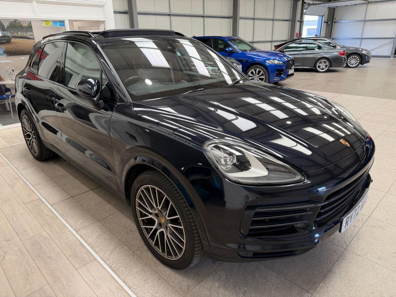 Porsche Cayenne view 6