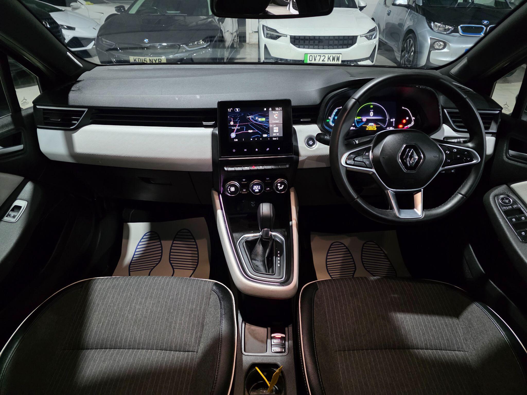 Renault Clio view 5