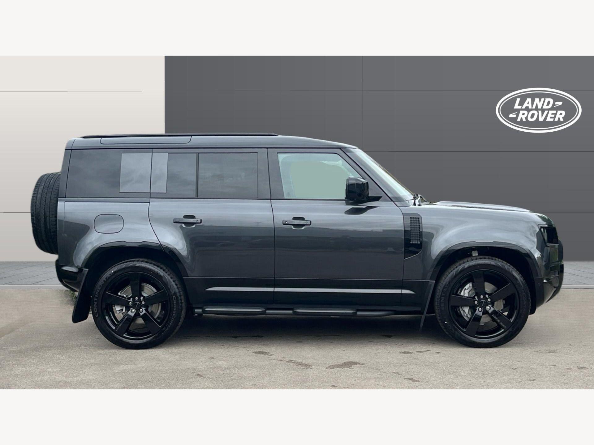 Land Rover Defender view 6