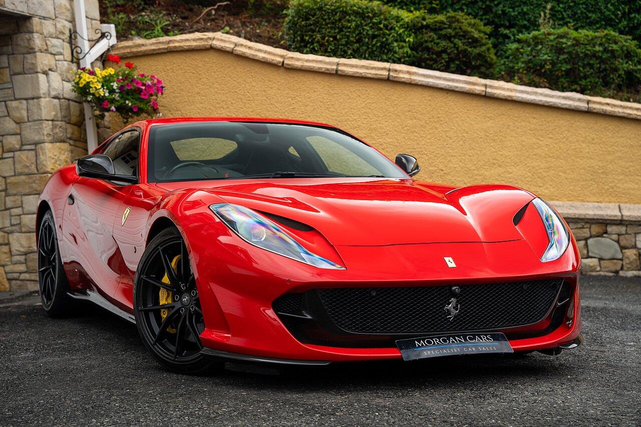 Ferrari 812 view 38