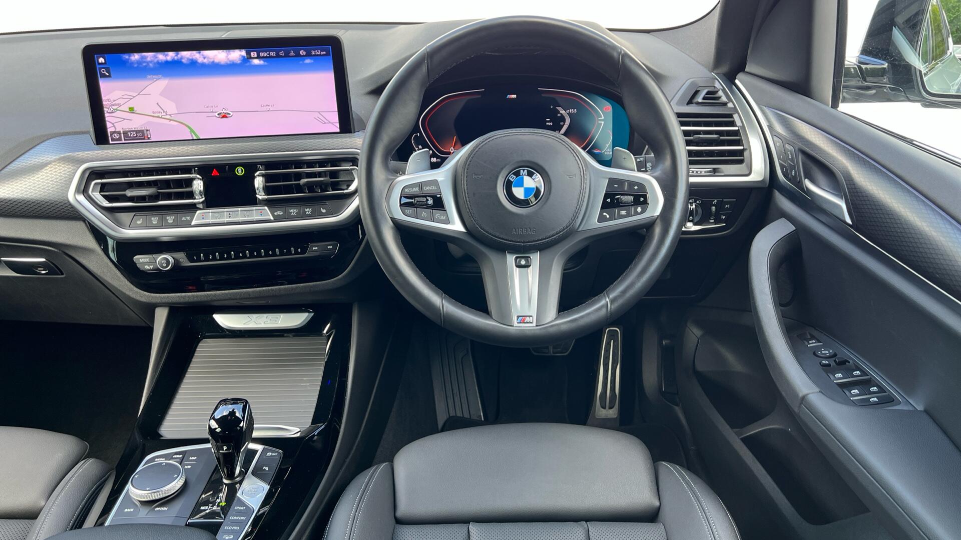 BMW X3 view 5