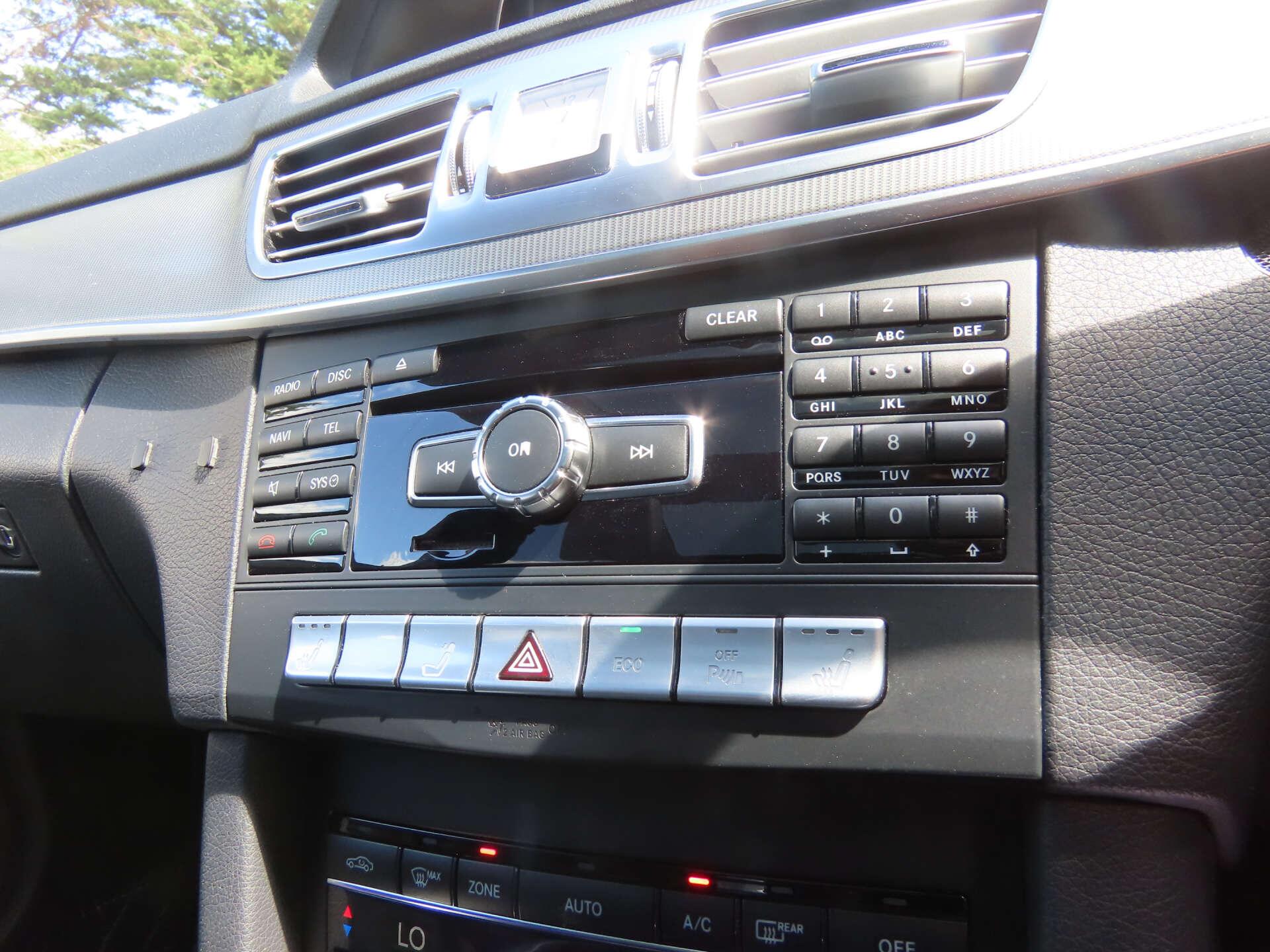 Mercedes-Benz E-Class view 15