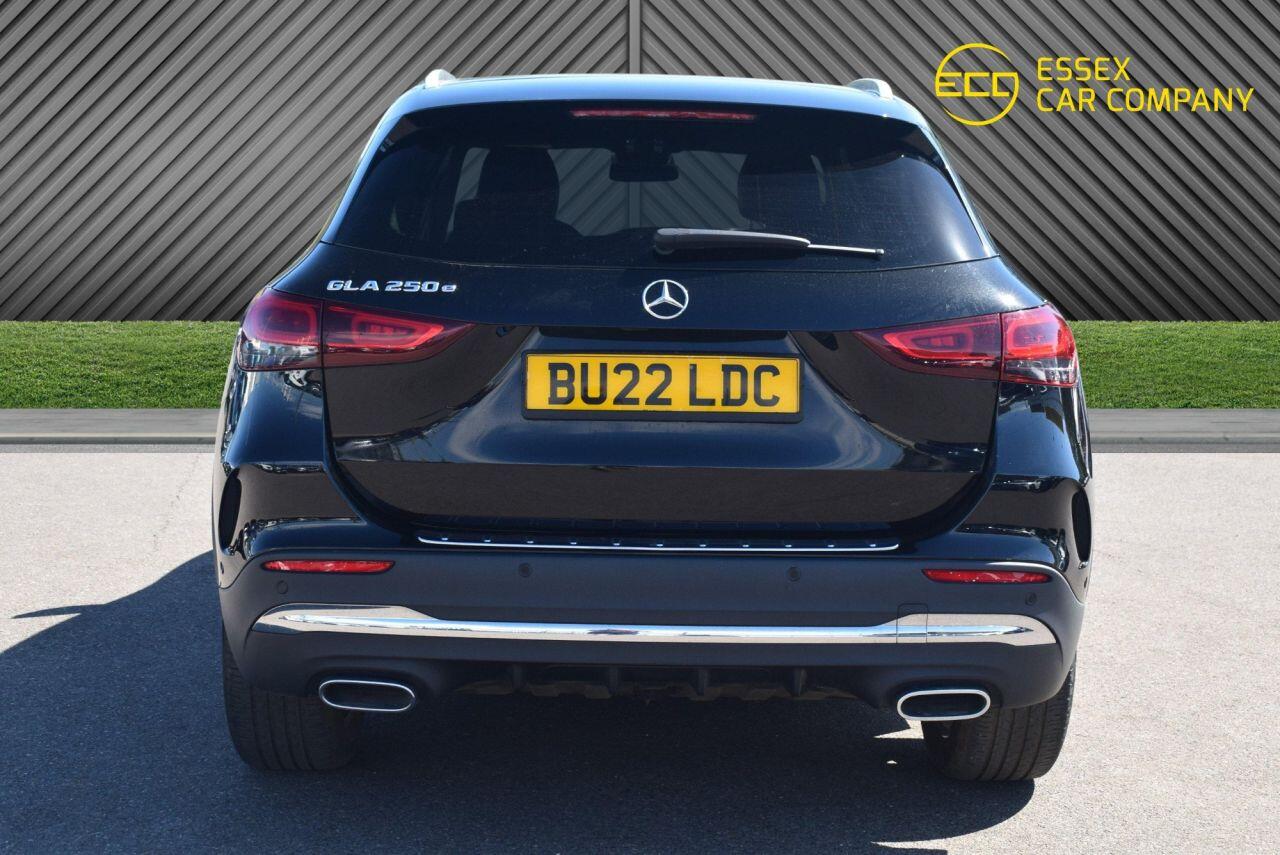 Mercedes-Benz Gla view 11