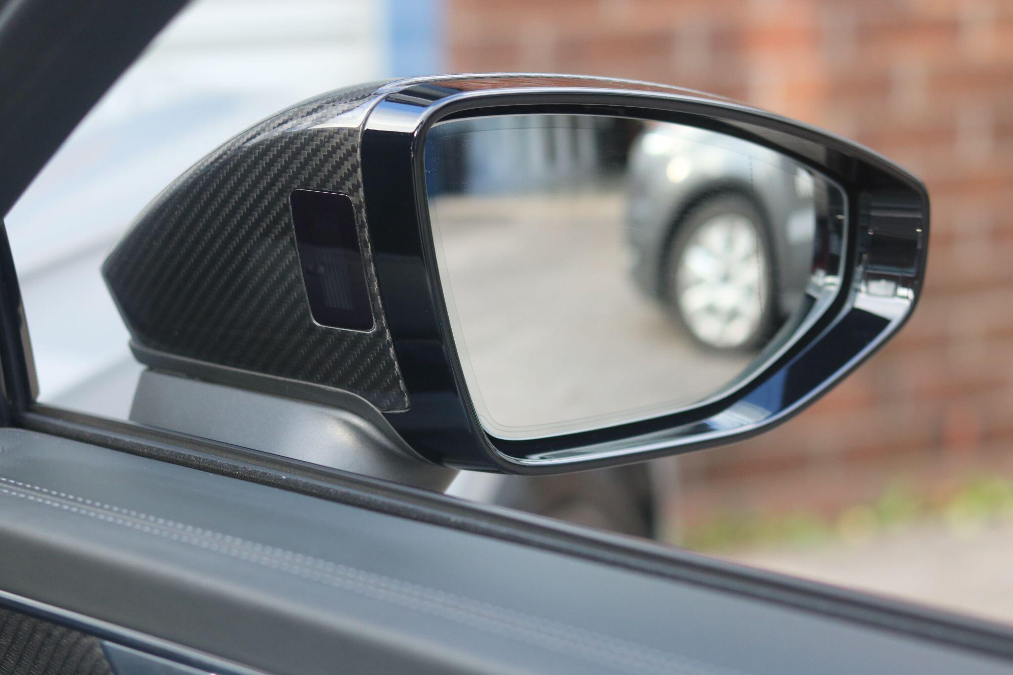 Audi RS6 view 15