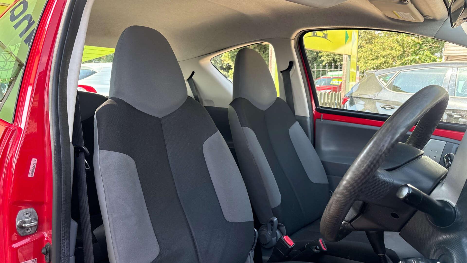 Citroen C1 view 8