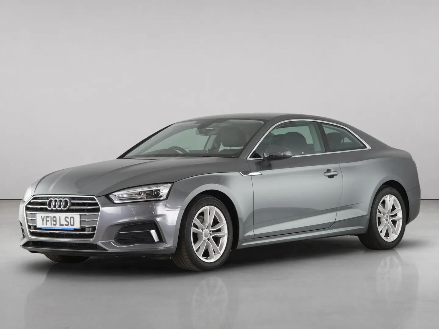 Audi A5 view 2