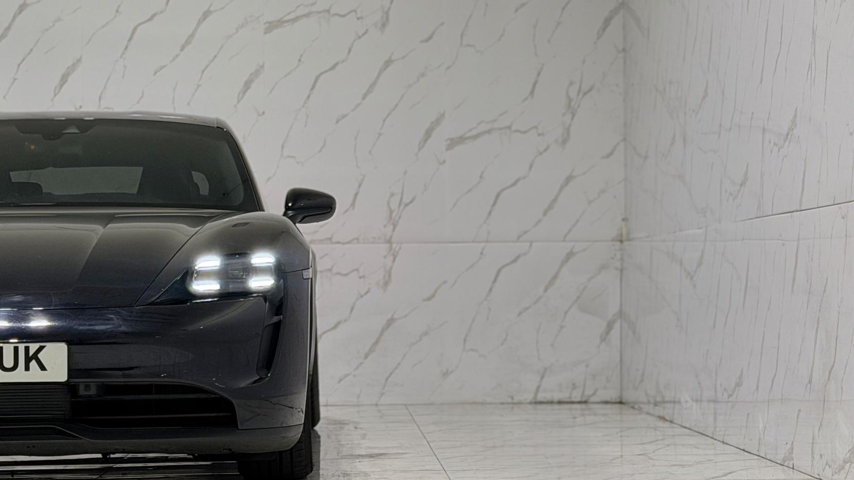 Porsche Taycan view 36