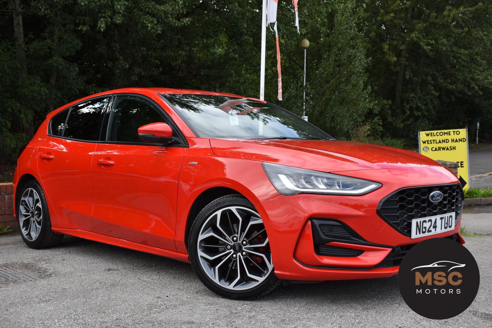Ford Focus view 2