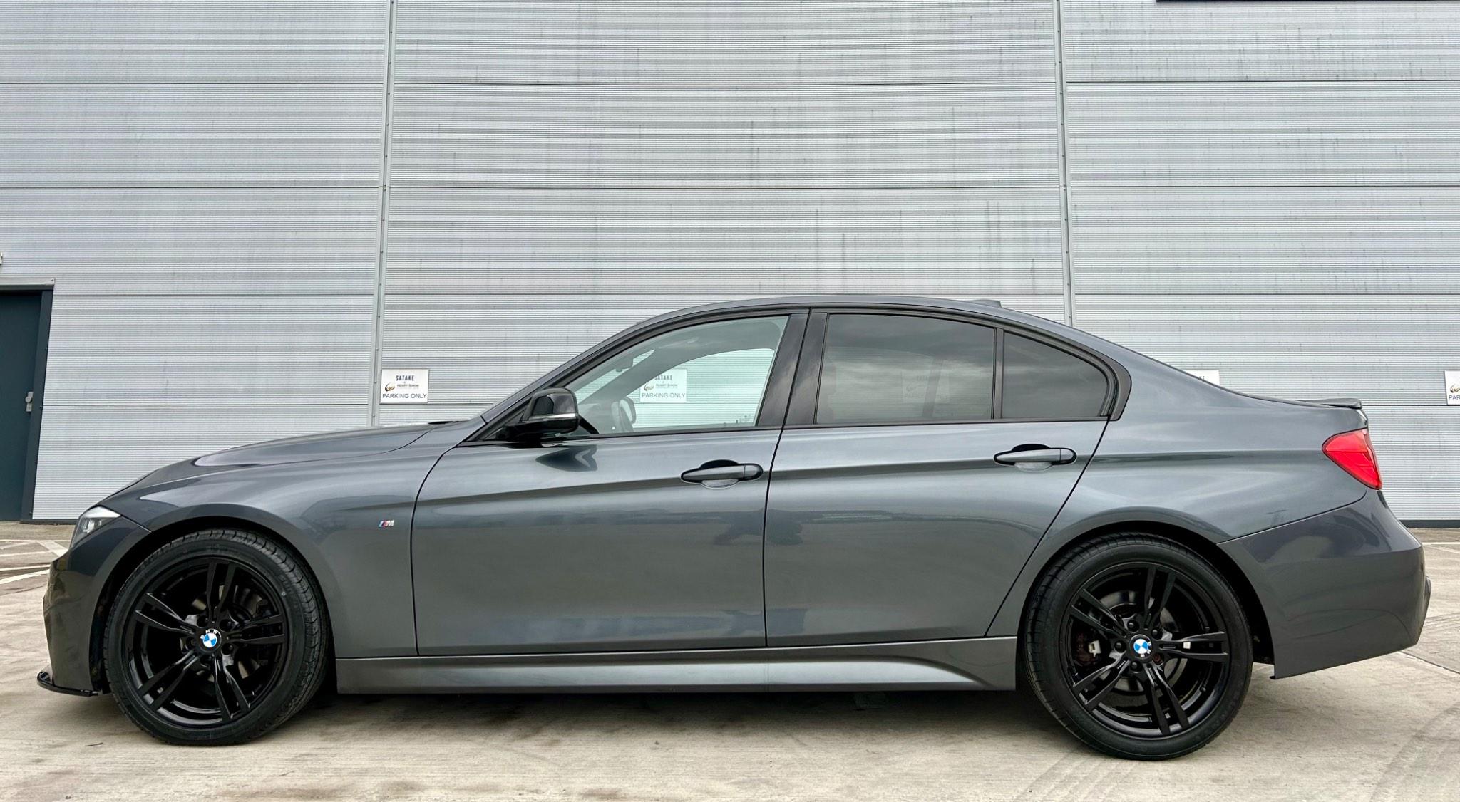 BMW 3 Series view 7