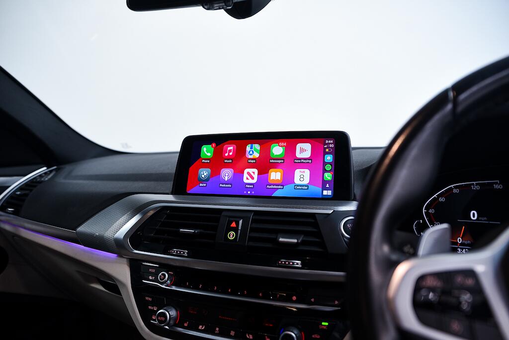 BMW X4 view 23