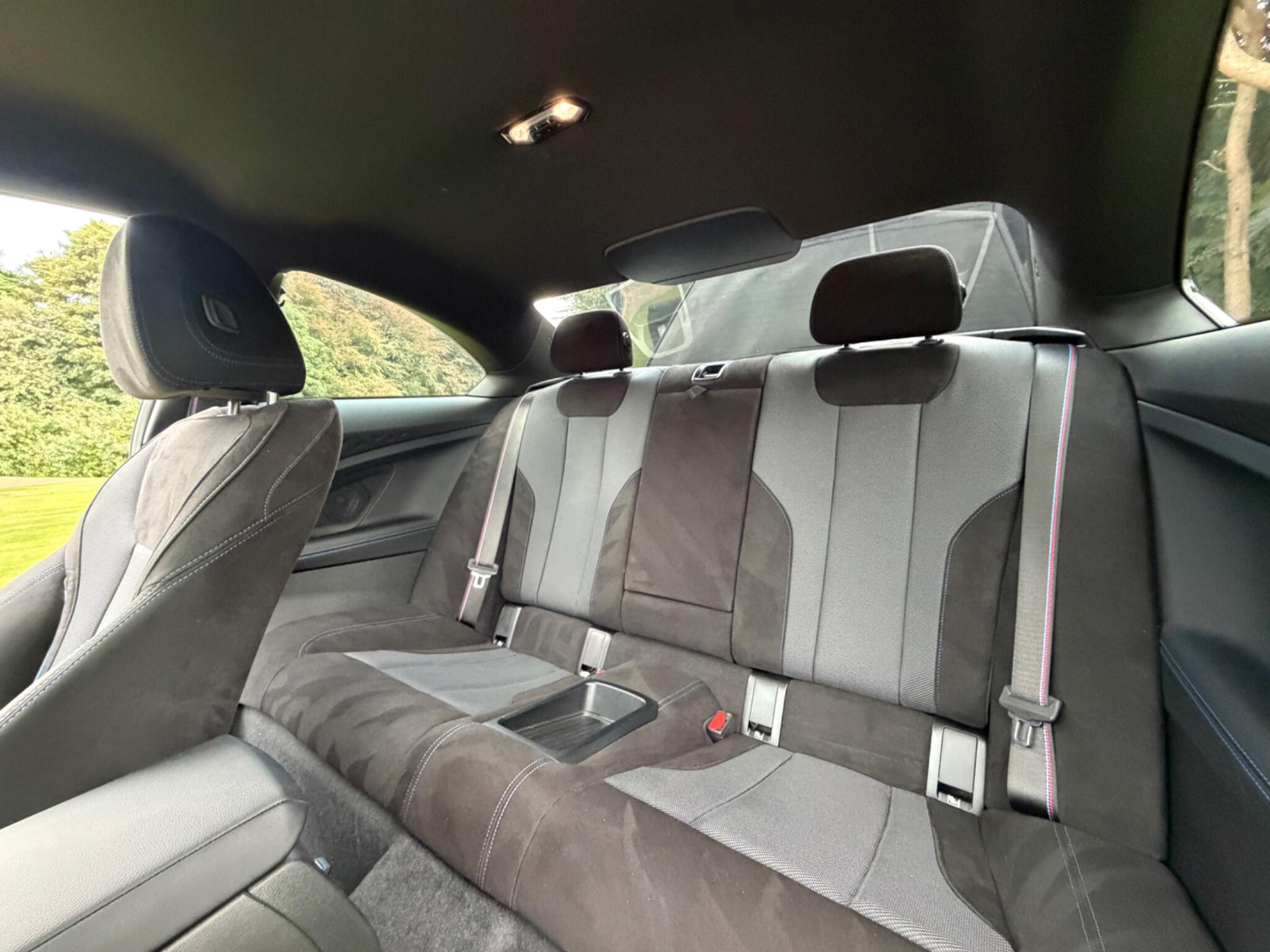 BMW 2 Series view 22