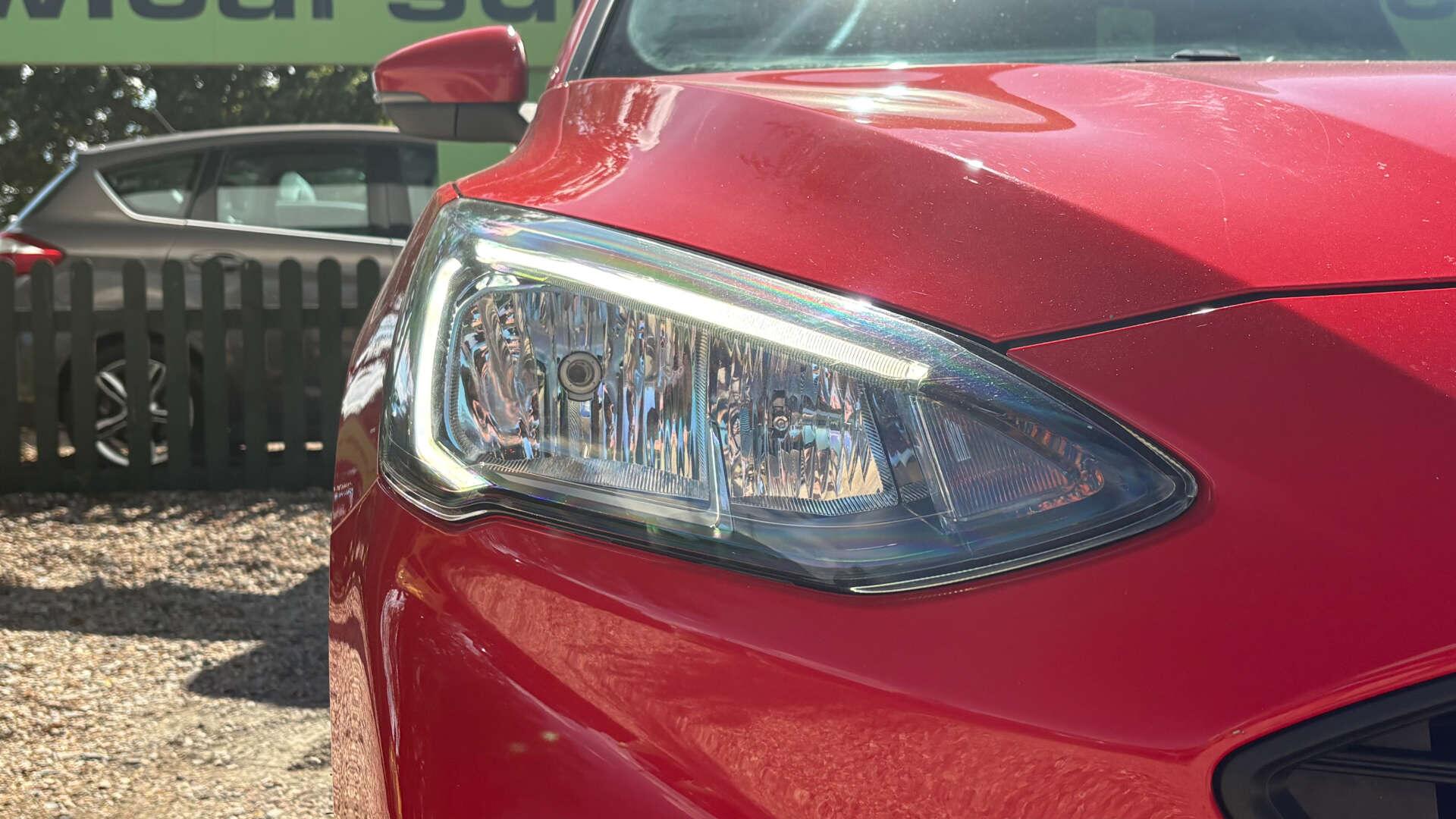 Ford Focus view 46