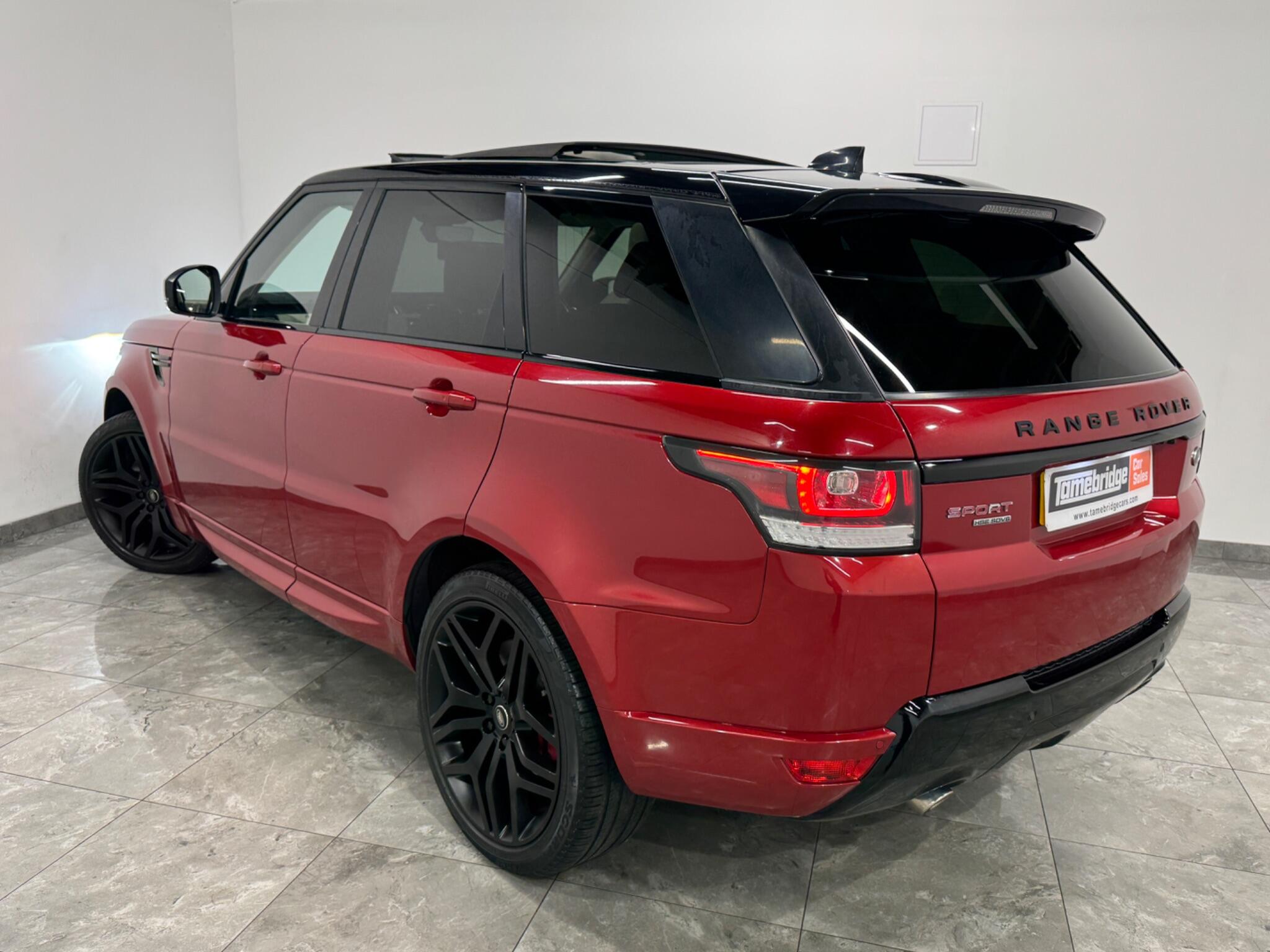 Land Rover Range Rover Sport view 5