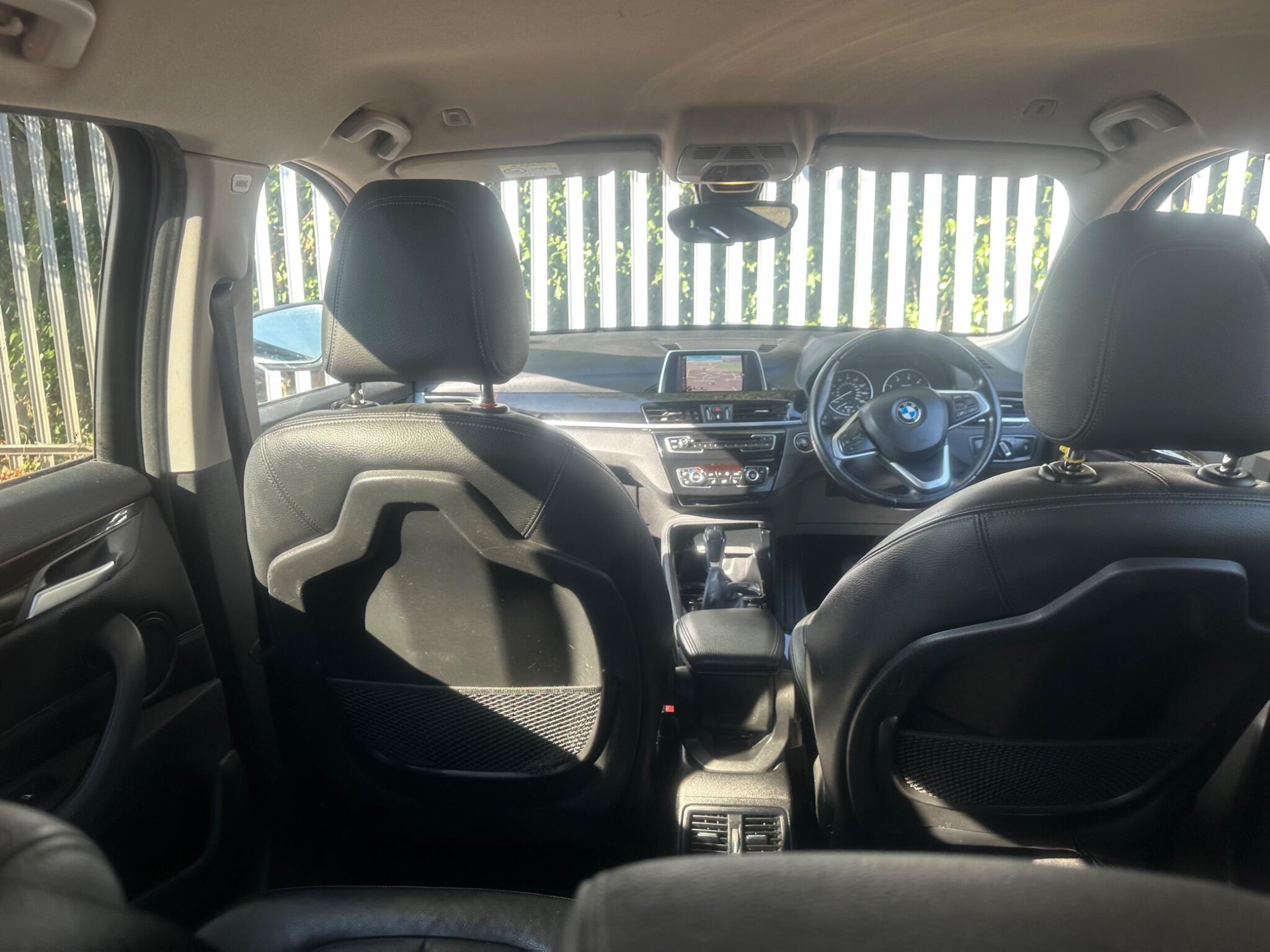 BMW X1 view 8