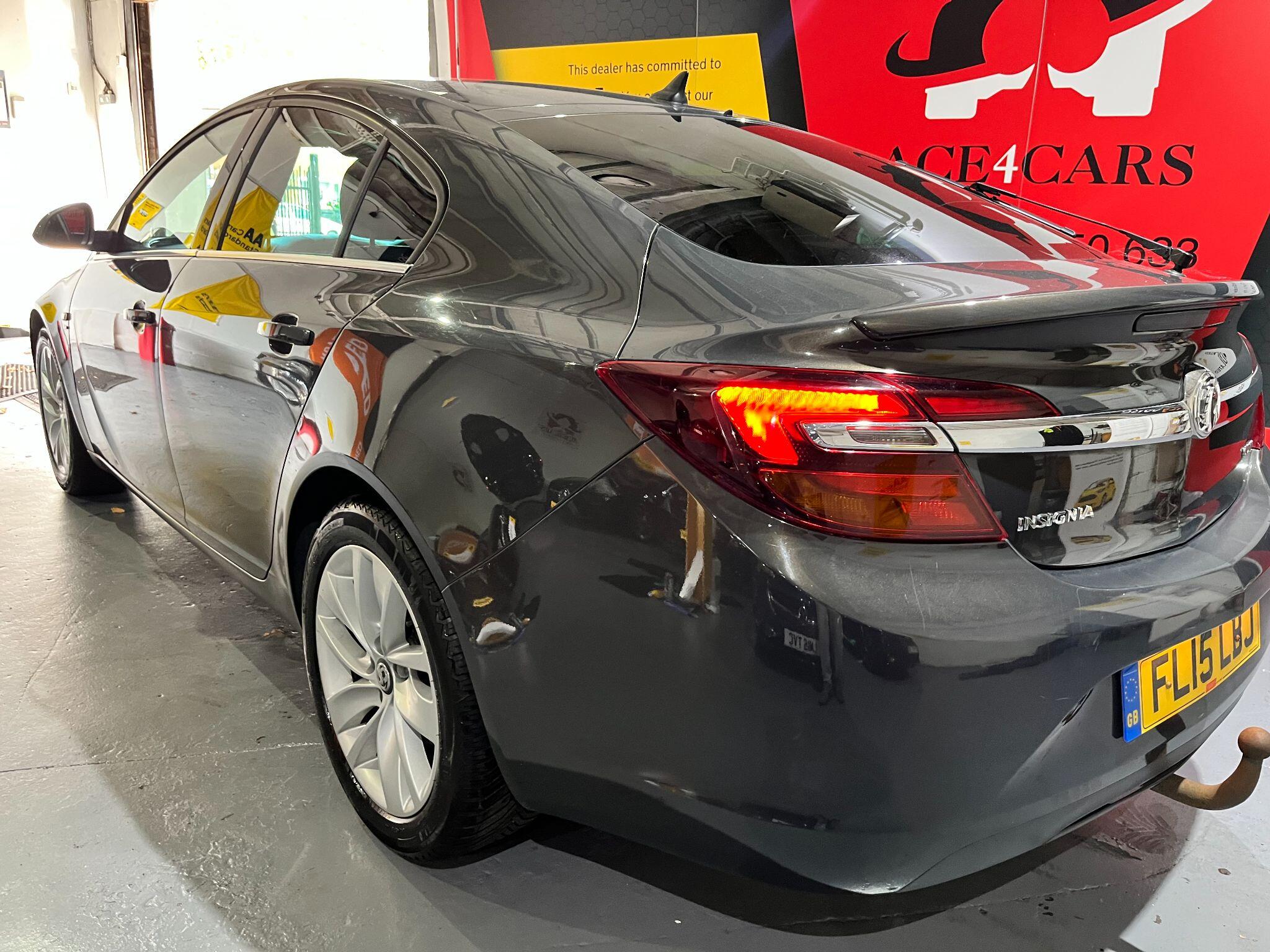 Vauxhall Insignia view 9