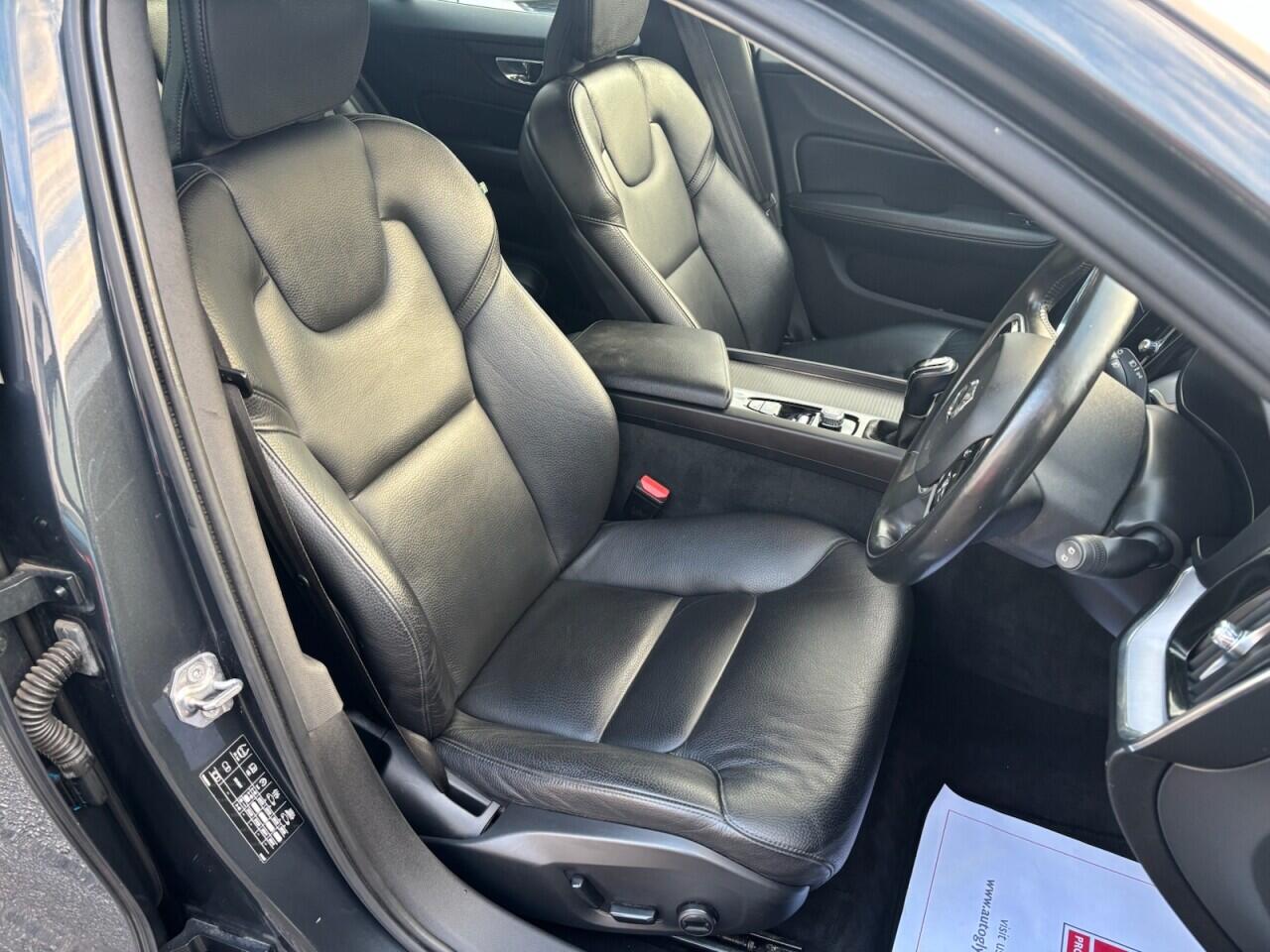 Volvo V60 view 12