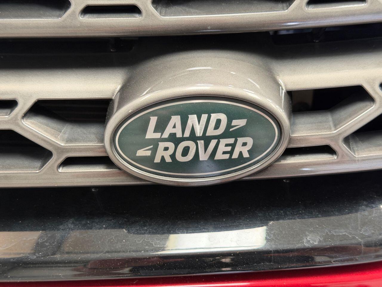 Land Rover Discovery Sport view 28