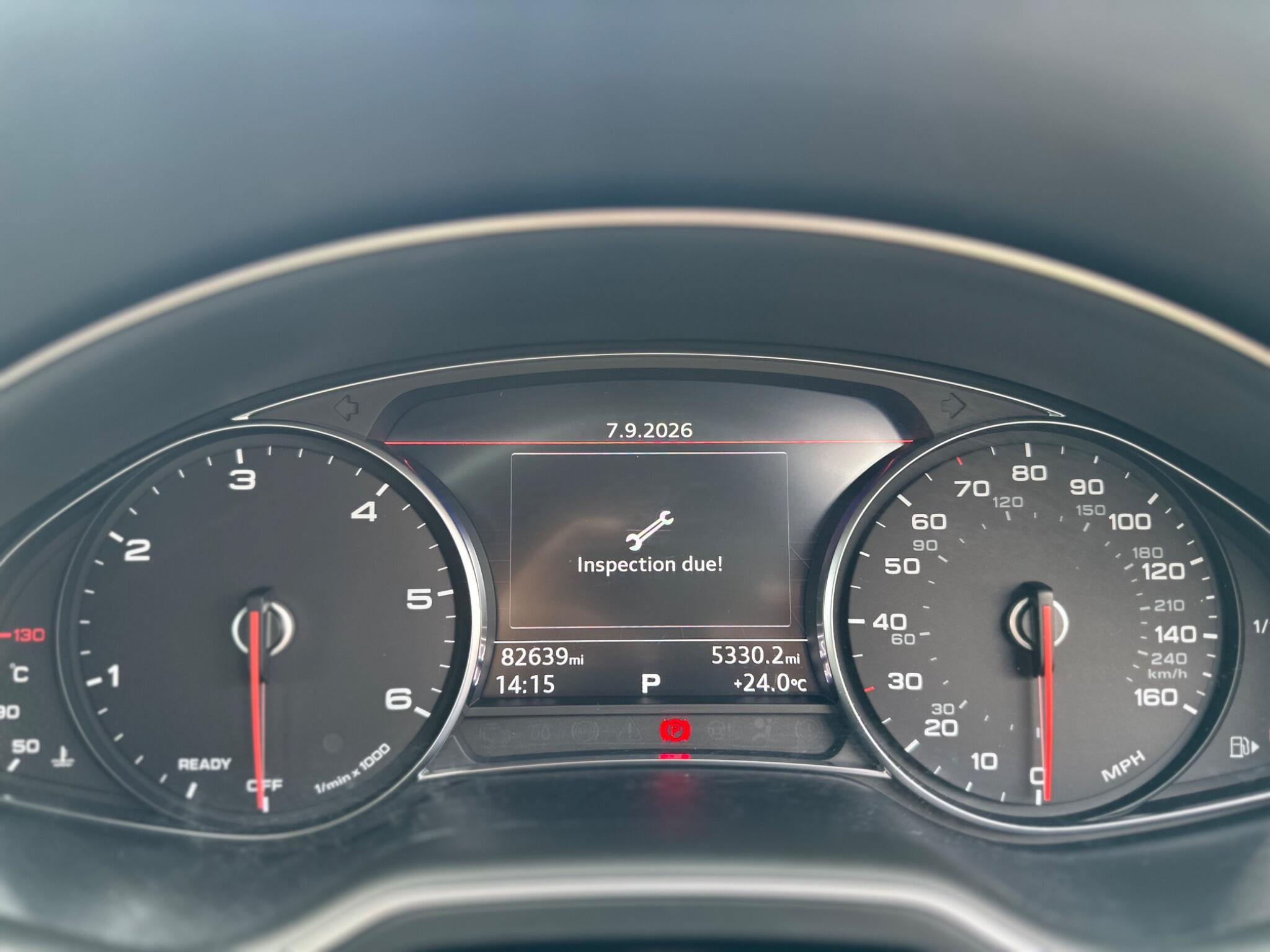 Audi Q7 view 31