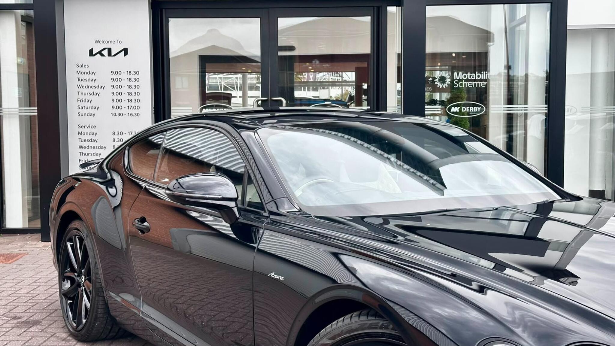 Bentley Continental view 8