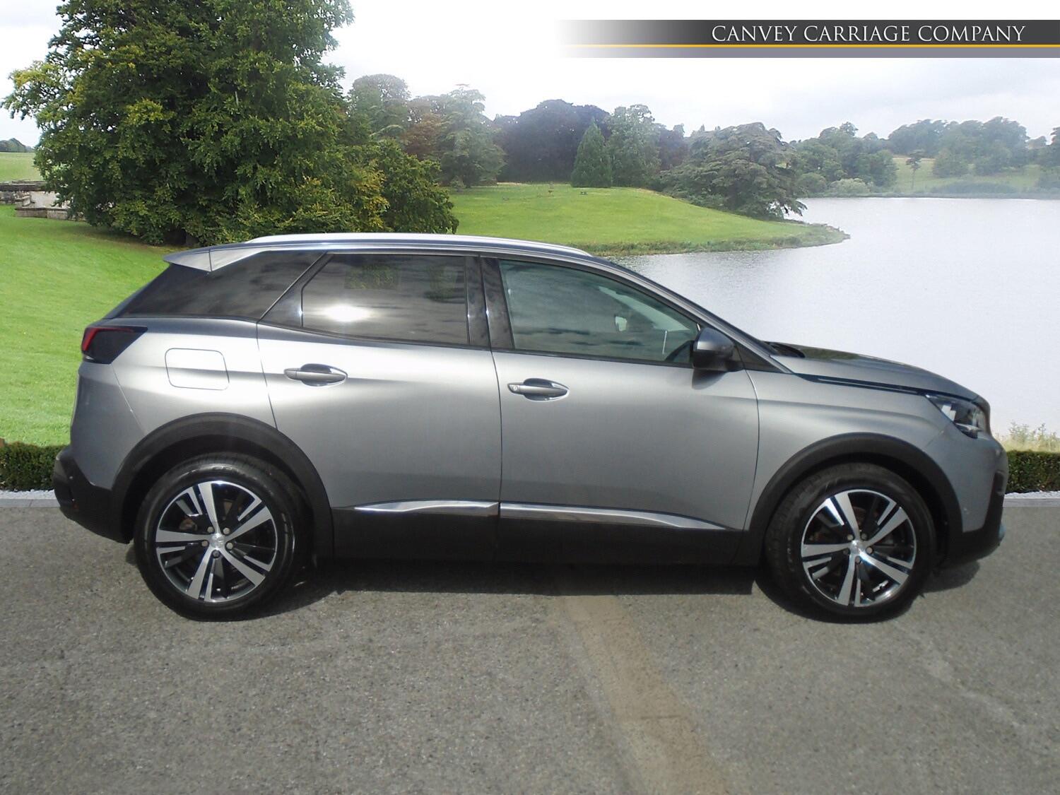 Peugeot 3008 view 5