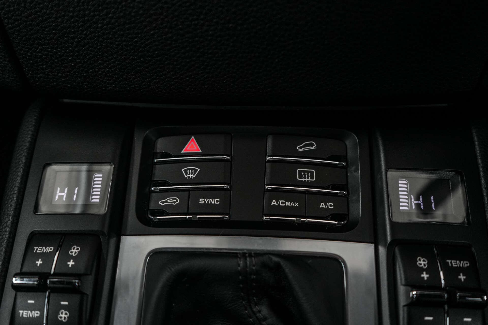 Porsche Macan view 30