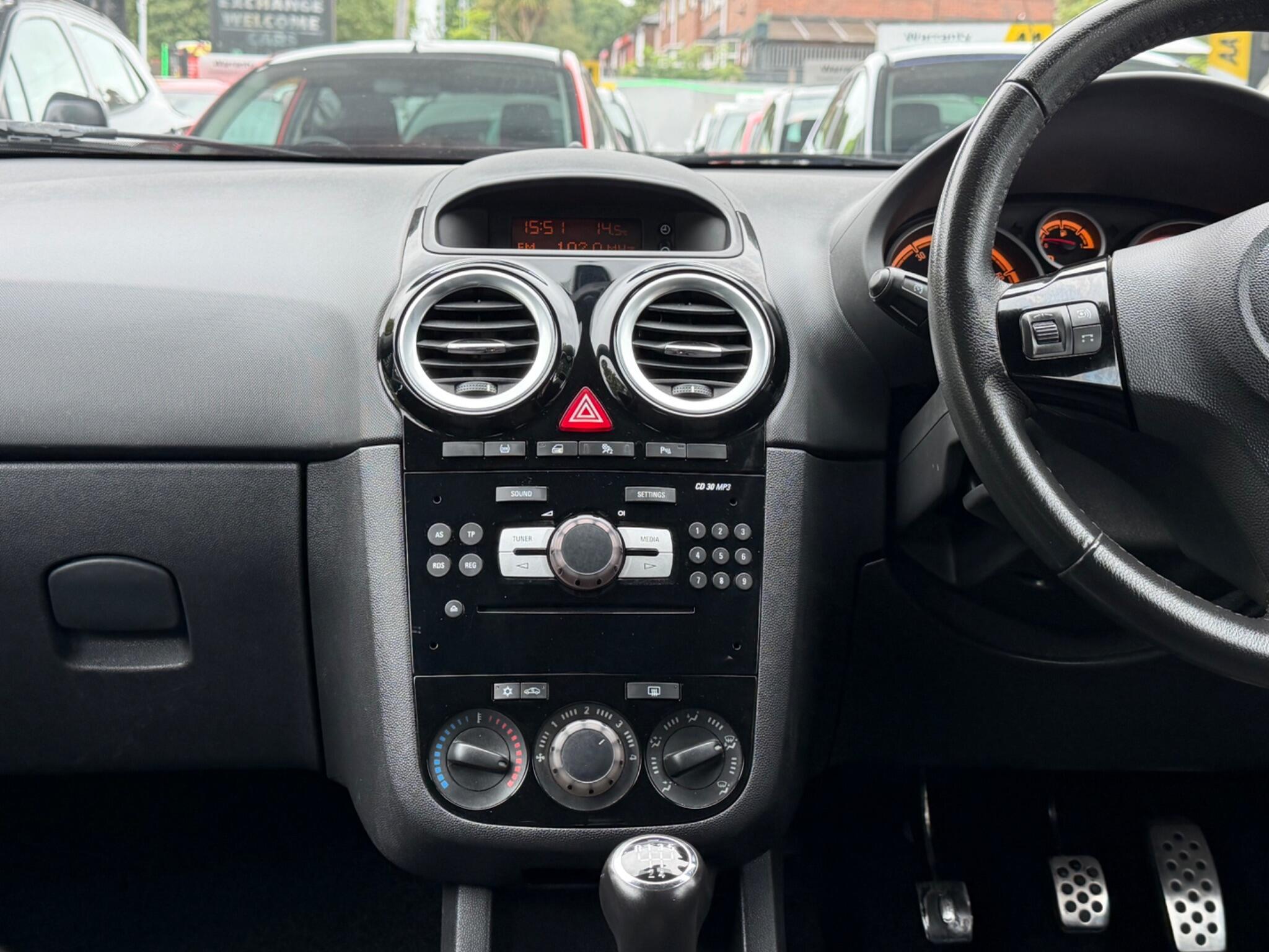Vauxhall Corsa view 43