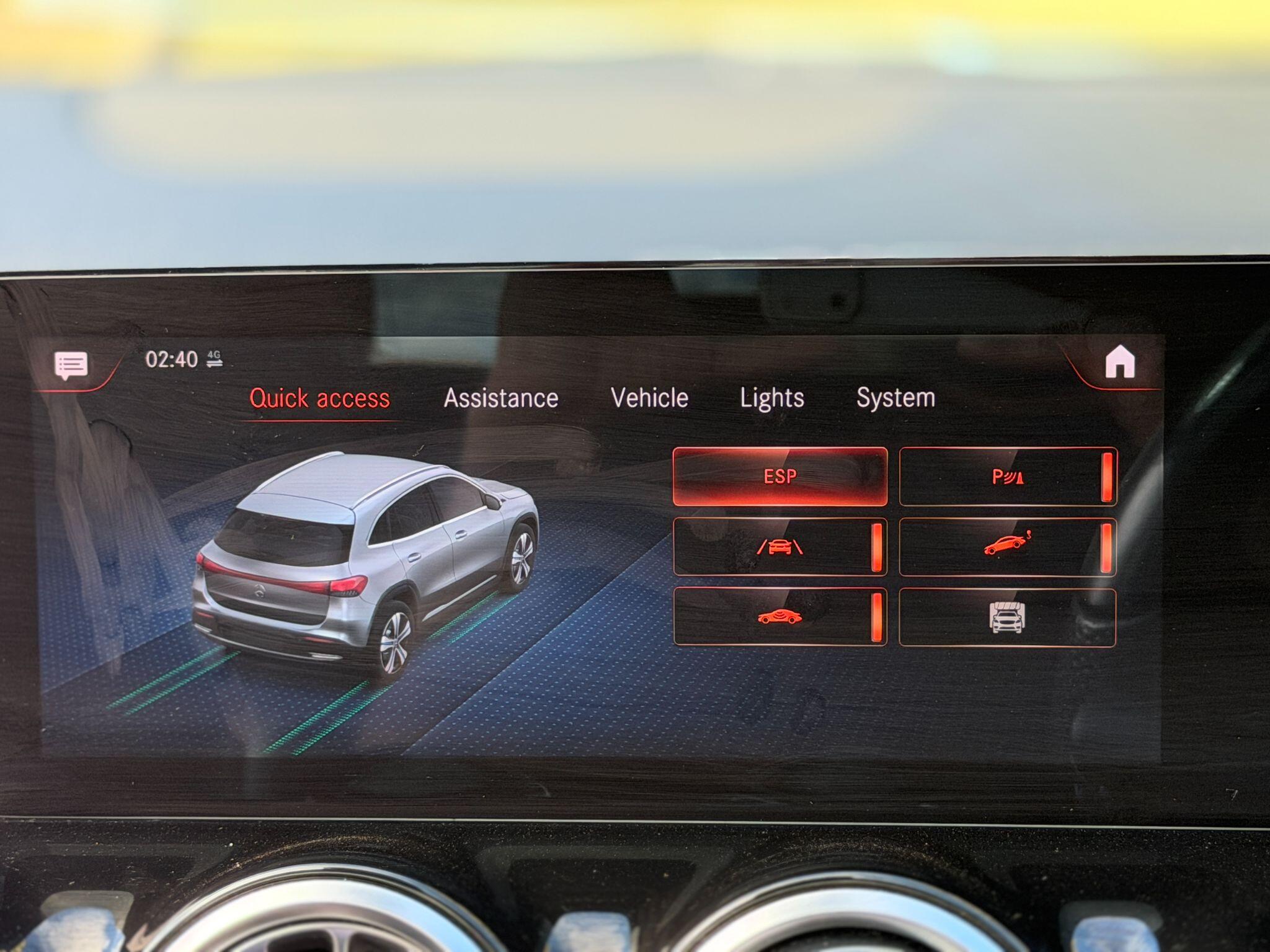 Mercedes-Benz EQA view 46