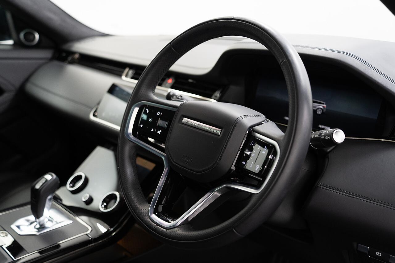Land Rover Range Rover Evoque view 6