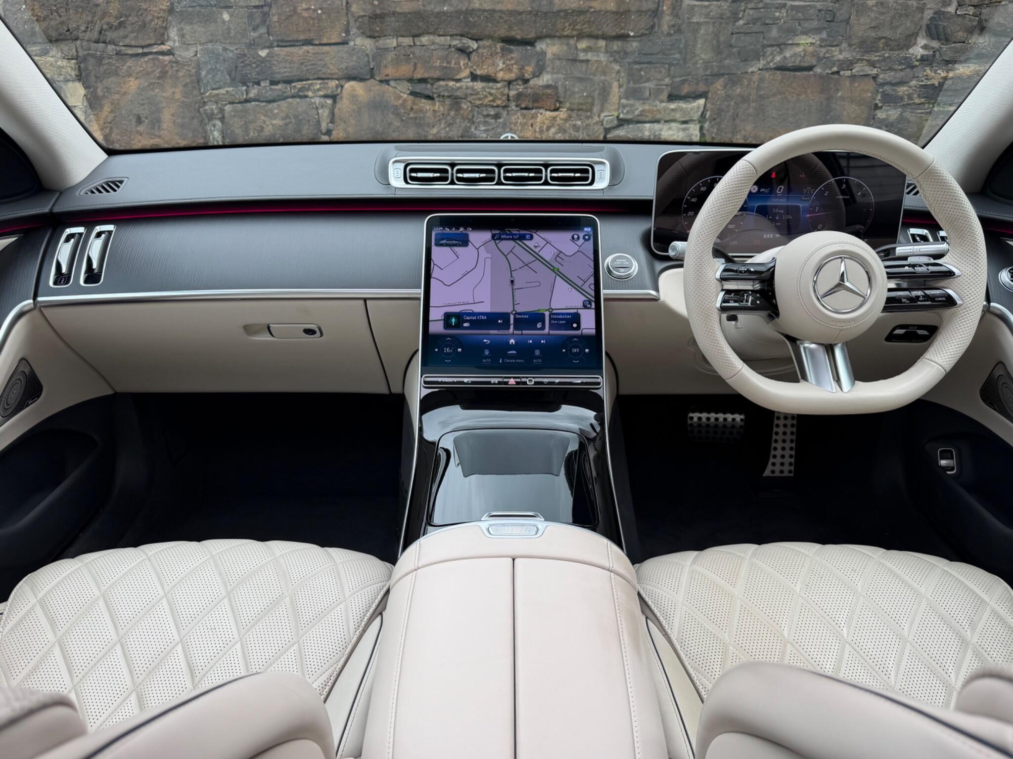 Mercedes-Benz S-Class view 13