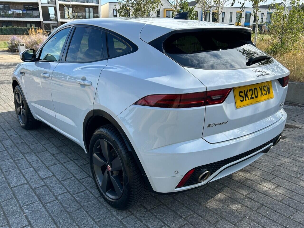 Jaguar E-Pace view 18