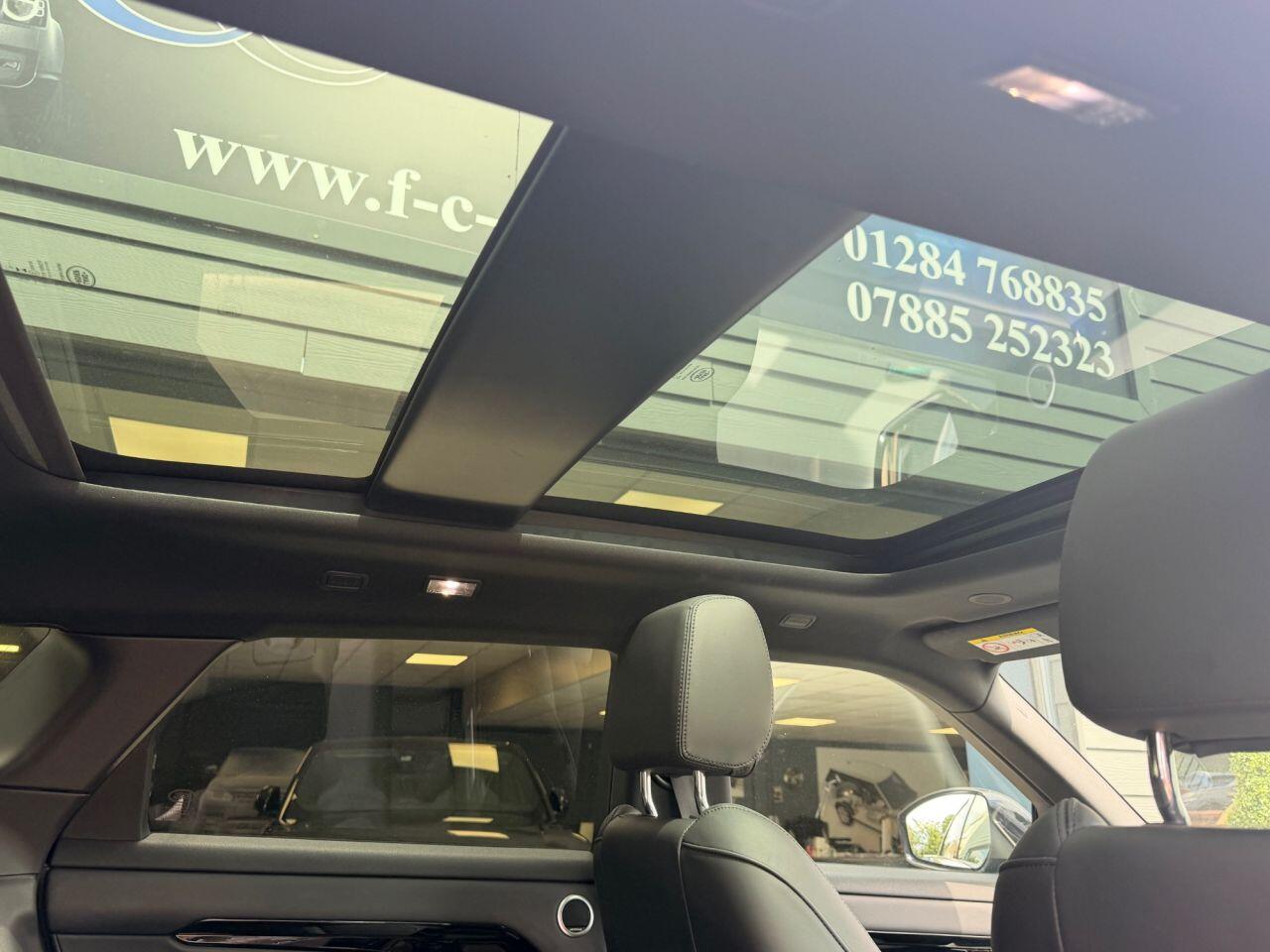 Land Rover Range Rover Evoque view 42