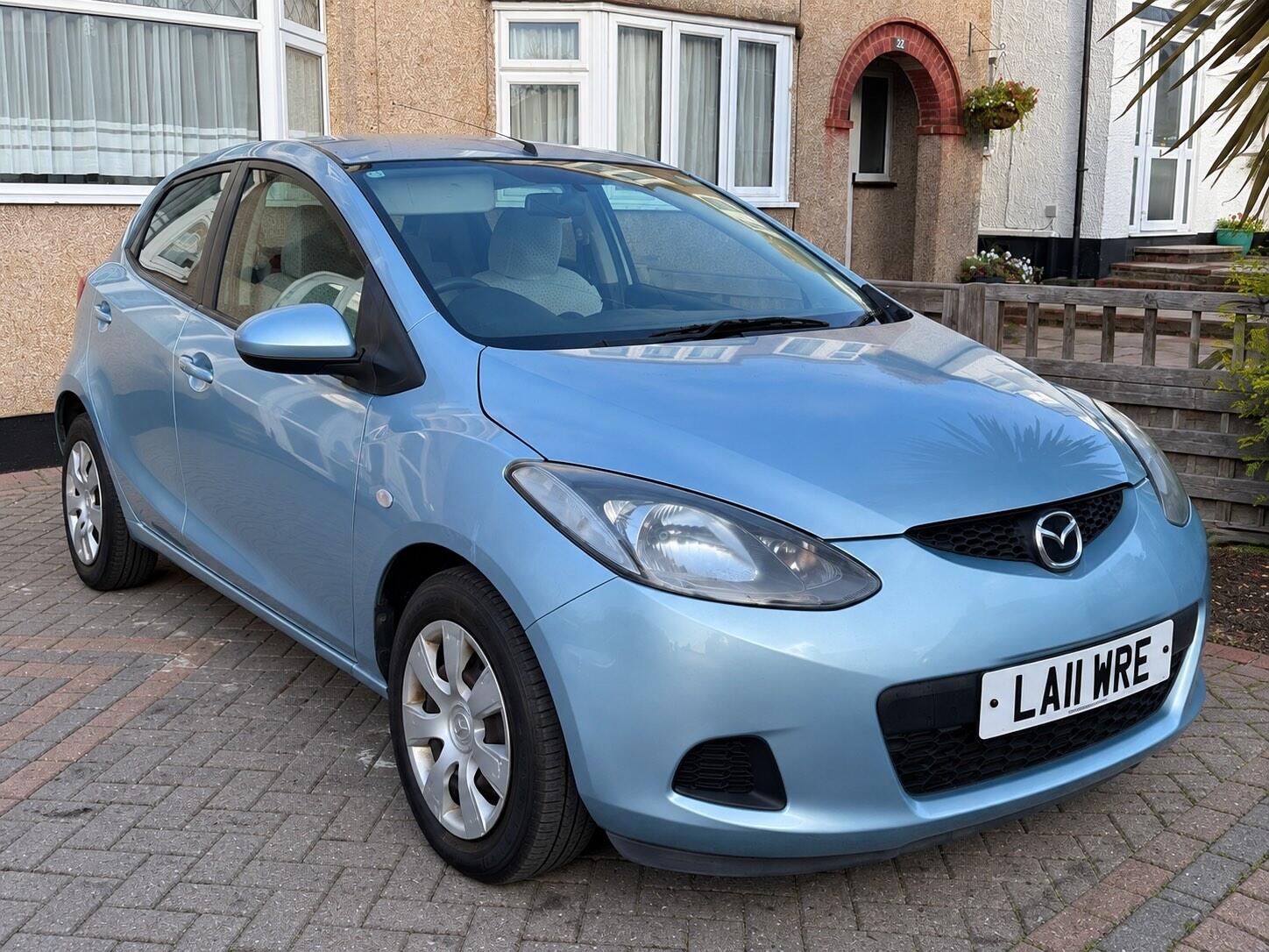 Mazda Demio