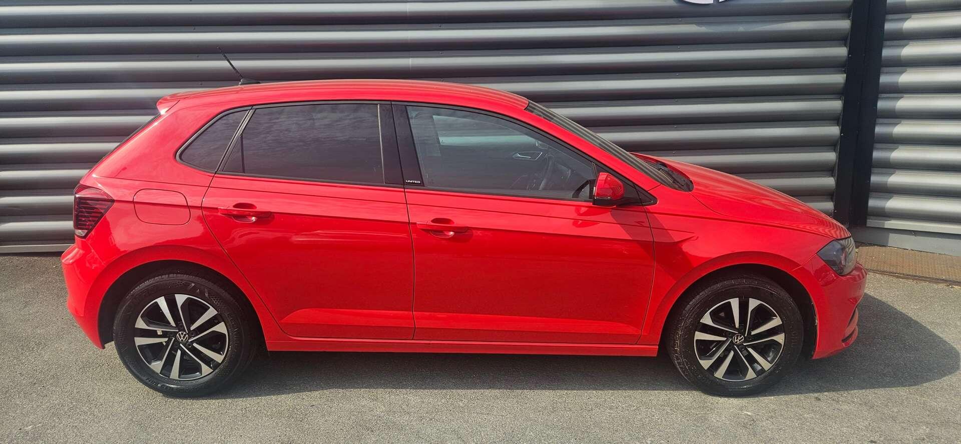 Volkswagen Polo view 13