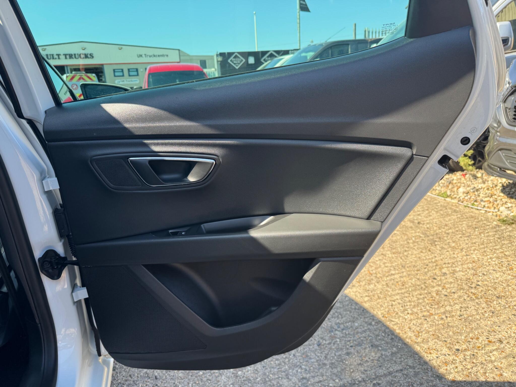 Seat Leon Leon view 28