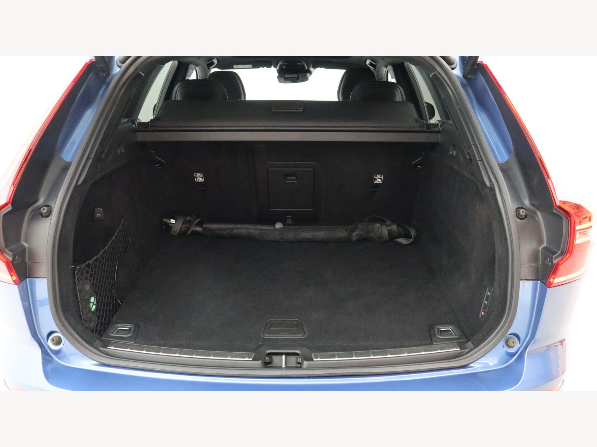Volvo XC60 view 16