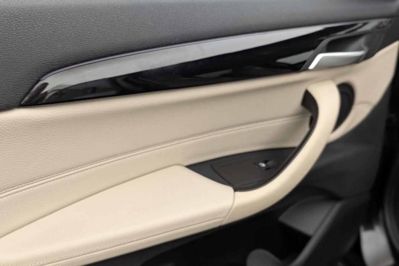 BMW X2 view 32