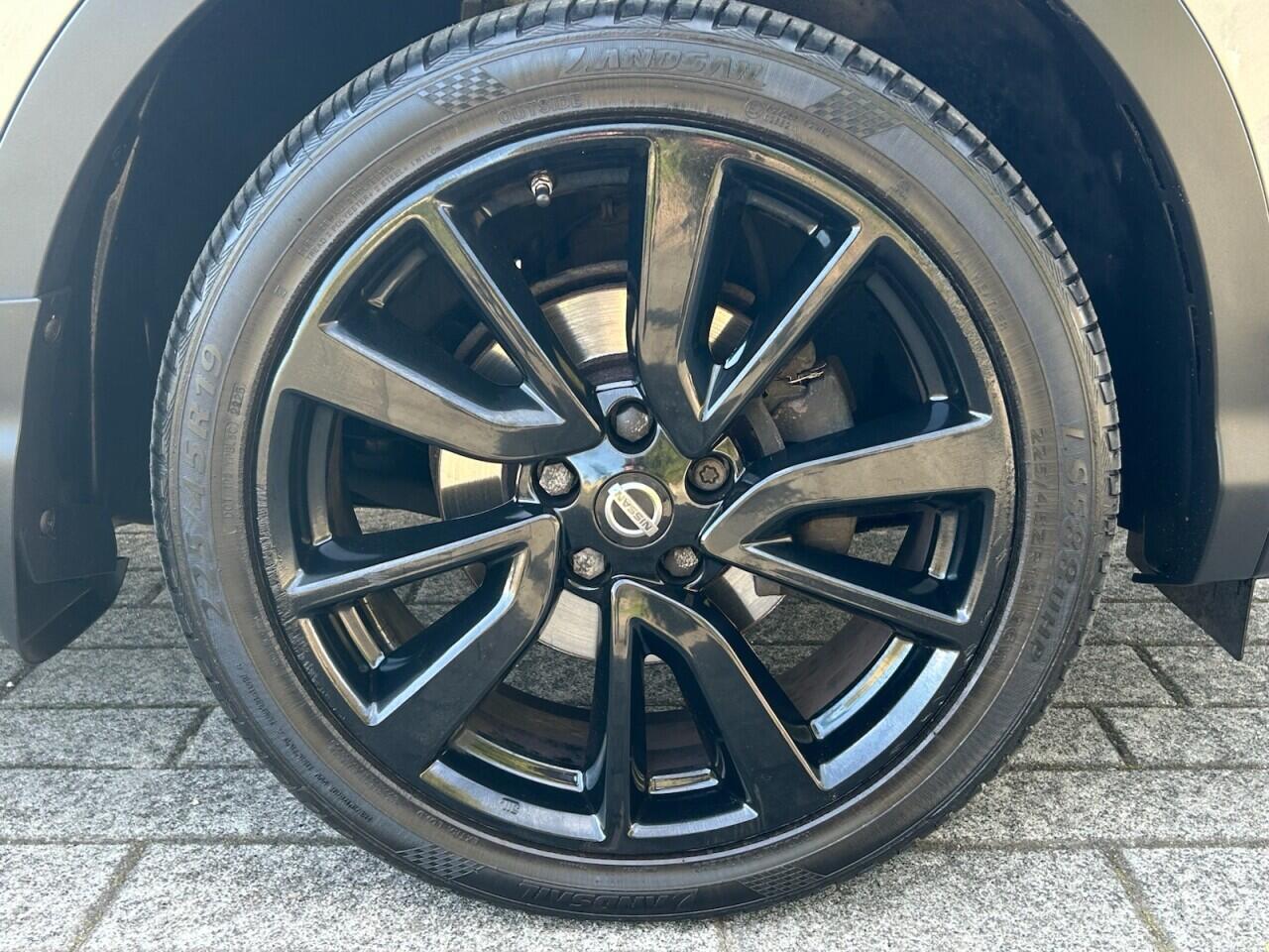 Nissan Qashqai view 4