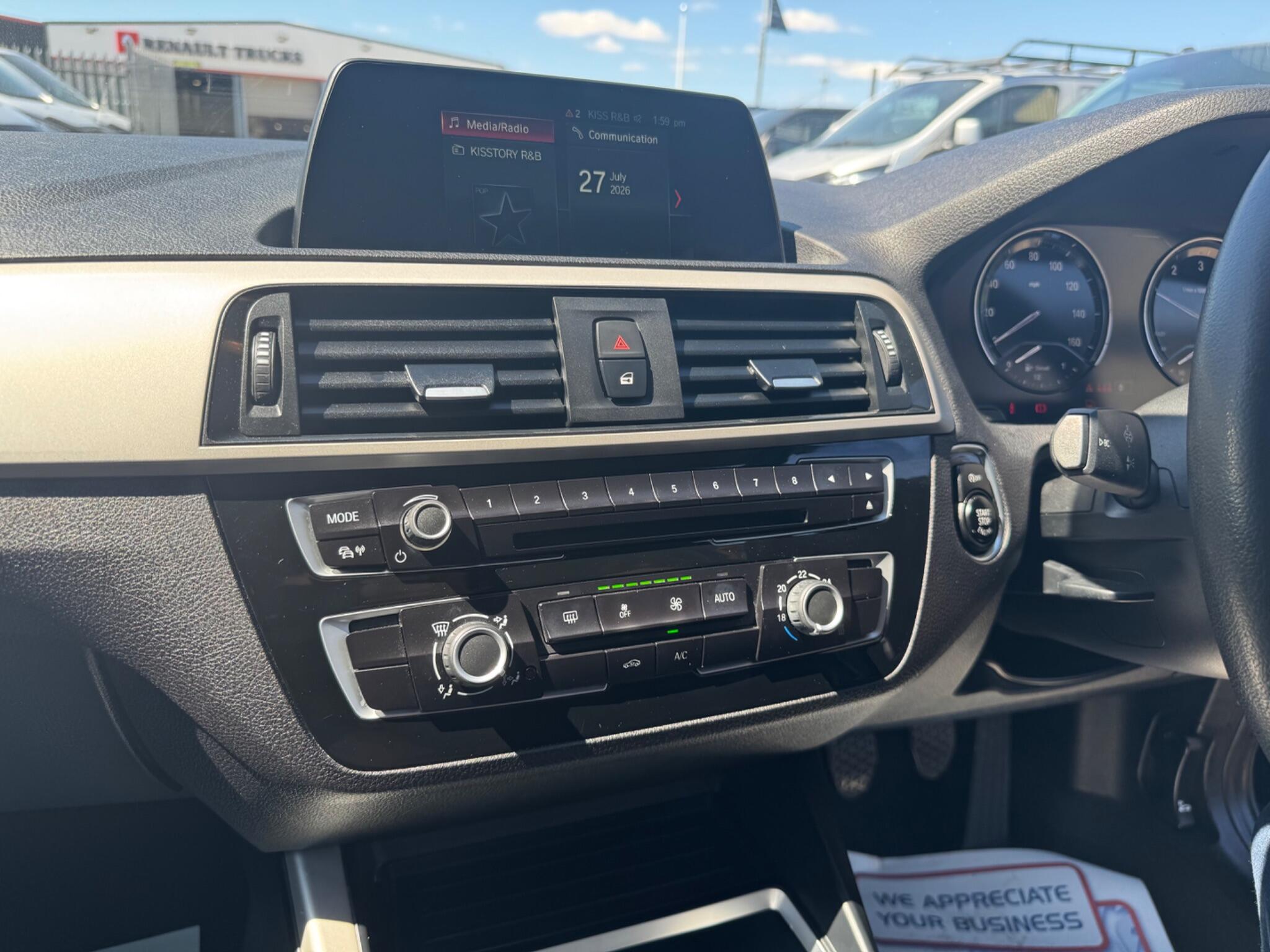 BMW 1 Series view 41